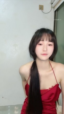 最美校花【星星】高颜值 大长腿 天价收费房 跳蛋自慰 这个粉逼真的好小阿 截图2