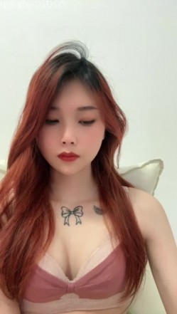 ️顶级绿播尤物【南柯】全裸骚舞~掰穴揉逼自慰 截图5