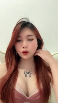 ️顶级绿播尤物【南柯】全裸骚舞~掰穴揉逼自慰 截图10