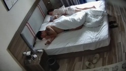 新流出酒店偷拍大学生情侣开房学妹从反抗被动操3天变成床上母狗 截图16