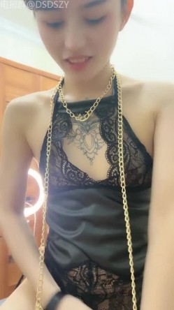 校花美女【十九岁女大】酥胸诱惑~跳蛋狂震~口交后 各种体位爆操内射 截图5