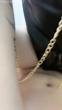 校花美女【十九岁女大】酥胸诱惑~跳蛋狂震~口交后 各种体位爆操内射 截图10