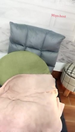 巨乳H奶清纯漂亮小姐姐豹纹三角内内,奶子大的一只手根本抓不完 截图3