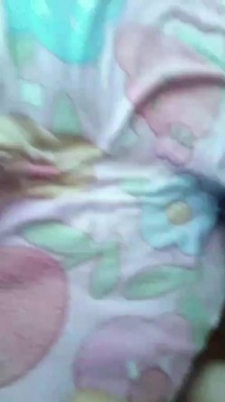 快乐熟女  居家淫乱的生活  戴套上阵安全第一，服务相当到位，吹硬舔爽在做爱 截图5