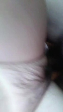快乐熟女  居家淫乱的生活  戴套上阵安全第一，服务相当到位，吹硬舔爽在做爱 截图11