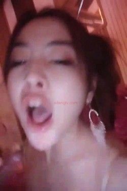 极品美乳校花逃课操逼 约会姐夫KTV做爱 淫语浪叫“要疯狂的插”从包房干到卫生间 全程露脸 截图9