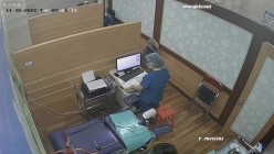 《妇产科监控破解》多位美女少妇张开大腿让医生又抠又摸检查阴道 截图15