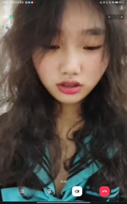 PUA套路【一对一】云南大二学生妹，精彩对白，忽悠给看个奶 截图2