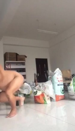 【稀缺泄密】孕之美爆乳孕妇可以随便内射，极品稀缺玩操饥渴性欲高潮孕妇，母性光辉混着淫荡 截图12