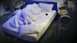 大学城附近酒店摄像头偷拍 精品校园学生情侣淫荡三天各种情趣内衣各种姿势操 截图4