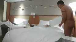 探花朗李寻欢_让管理代班首次直播大长腿骚货御姐 截图16