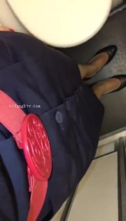 【真实空姐】各大航空美丽空姐不欲人知的真实反差 截图16