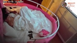 情趣酒店专业炮房偷拍白衬衫御姐和情夫床上吃喝裸着下体随时插入 截图10