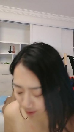 颜值少妇【小狐狸520】反差御姐,裸舞诱惑，熟女卖骚，道具自慰 截图13