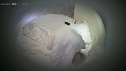 酒店情趣圆床偷拍年轻情侣邻家小姐姐挨操后媚眼如丝拽着男友JJ不撒手 截图15