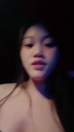 【00后喜欢内射】刚入圈骚母狗 滴蜡调教 户外车震 3P无套轮操~内射 截图5