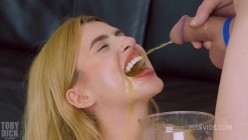 LegalPorno.25.06.19.Lola.Lollita.Morango.XXX.1080p.MP4-P2P[XC] 截图11