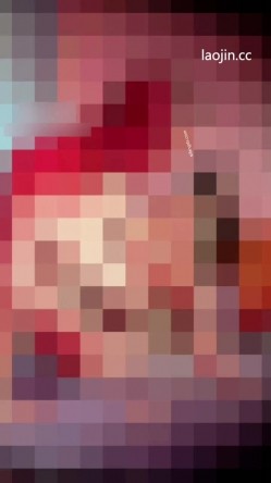 【鱼哥约炮】，新人湖南小少妇，完美露脸，主动打开手机灯，欣赏小穴被插入的画面 截图7