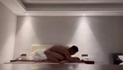 淫妻3P群P自慰露出尿脸,【双面夫妻_0575妓啪啪】,反差都市丽人，约单男交换 截图8