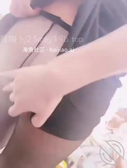 乱伦大神【和亲姐同居的日子】钻石贴，我的鸡巴是不是比姐夫的厉害，姐姐全程淫叫精彩对白 截图5