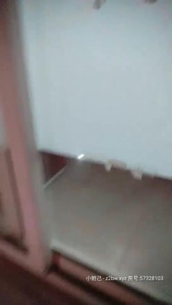 【足疗店小粉灯】偷拍  扫街达人，走街串巷，不少少妇纳入胯下，干得娇喘高潮不断！真实 截图7
