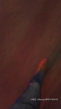 【足疗店小粉灯】偷拍  扫街达人，走街串巷，不少少妇纳入胯下，干得娇喘高潮不断！真实 截图16