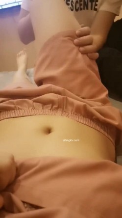 颜值美女~【蜜蜜蜜蜜桃】足疗 精油~按摩私密~爽晕了~第二发~~~ 截图11