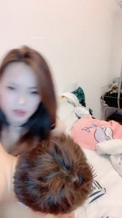 【小表妹】推荐！御姐女神 多场啪啪 道具自慰 害我狂撸 截图6