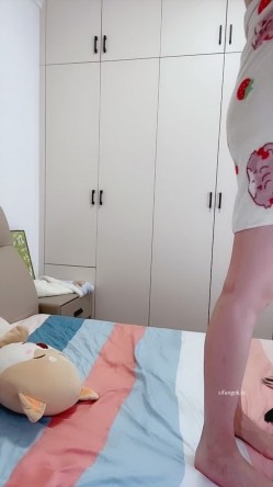 【肉思爱吃糖】心动女神!终于开收费啦~骚舞~抠穴~流白浆 截图9