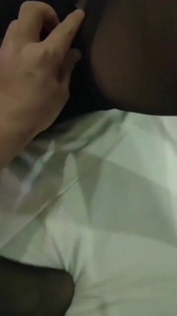 黑丝大奶人妻偷情 想死我了 嫂子的逼还是那么紧 今天太爽了 身材不错大奶子大乳晕 抠的尿尿狂喷 无套输出 截图4