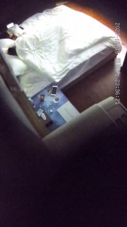 【最新酒店偷拍 ️极速首发】熟女反差 少妇偷情 各类情趣偷情啪啪甄选 偷情爆乳嫂子 玩起兴了主动骑上J8猛摇 截图11