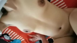 天津夫妻 丛林野战楼道打炮居家阳台干逼，无所不玩老夫老妻寻求刺激了！ 截图6