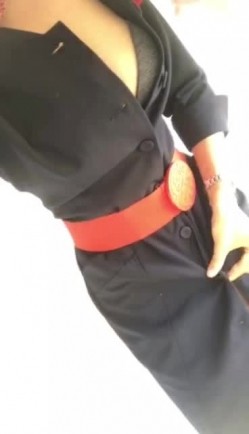 【真实空姐 ️稀缺航空】极品制服『空姐』反差婊私拍集 佳妮空姐多名女神接机啪啪 穿空姐制服做爱 截图12