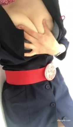 【真实空姐 ️稀缺航空】极品制服『空姐』反差婊私拍集 佳妮空姐多名女神接机啪啪 穿空姐制服做爱 截图16