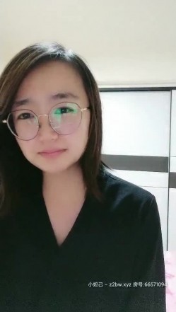 【研究生无奈】学霸下海历程13天全收录，理科学霸，从网贷的漩涡，到卖肉的泥潭，讲述跟前男友的性爱，从最初的拘谨到黑牛道具都精通 截图4