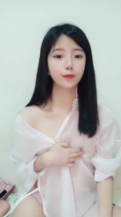 超重磅绝版资源！校花女神【一梦】早期下海珍贵录像~！ 截图4