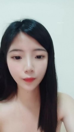 超重磅绝版资源！校花女神【一梦】早期下海珍贵录像~！ 截图10
