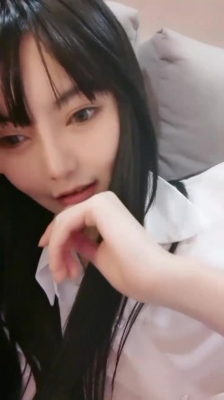 包臀裙性感黑丝颜值美女约炮啪啪道具自慰，毛毛浓密按摩器震动，操一会假吊插入玩弄再继续后入猛操 截图6