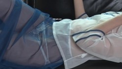 极品淫妻博主【王wang】跟女友各种场地啪啪 车内，喜欢穿开档黑丝后入，家中随时随地都想操 截图9