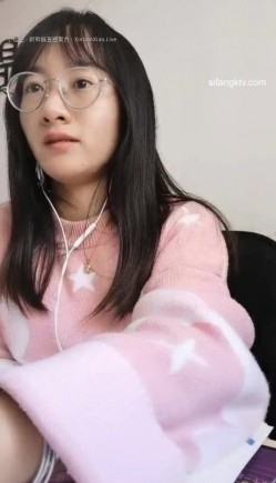 淫荡语文老师【老师卖身还贷款】趁同事外出办公淫湿试卷~为人师表，一直很想被人轮奸 截图2