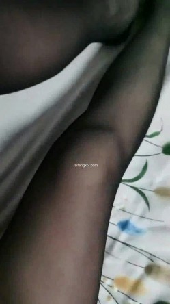 【漂亮女老师】英语老师边上课~边跳蛋喷水~一举两得4~24岁，985高校川大女硕士，晒录取通知书，真是骚逼啊 截图14