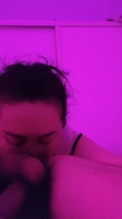 御姐女王范会所金牌技师，重庆巨乳小尤物【婉儿】特色性爱服务，双飞吹拉弹唱一条龙爽翻天 截图7
