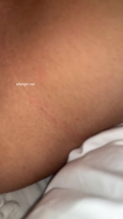 迷奸肉感小太妹黑色高跟 情趣丝袜 扩阴器各种姿势玩弄完整版 截图8