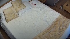 洗浴会所钟点炮房摄像头偷拍蓝裙美女技师给几个客人漫游乳推毒龙啪啪一条龙服务居然还欲求不满要自慰 截图8