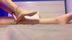 高颜极品一字马170艺校舞蹈系女神【汁汁】私拍+定制完整集，道具紫薇柔韧身体解锁各种姿势美乳粉穴会唿吸 截图11