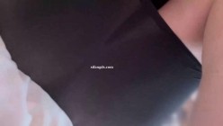 极品调教博主，【狗爹和小桃】小母狗超骚，付费群，这妹子的巨乳是真的顶 截图13