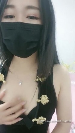 最美学妹姐妹花【大四学妹吞精内射】携骚闺蜜和两个粉丝疯狂4P轮操 玩的太嗨无套爆操粉穴内射 截图8