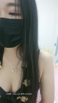最美学妹姐妹花【大四学妹吞精内射】携骚闺蜜和两个粉丝疯狂4P轮操 玩的太嗨无套爆操粉穴内射 截图10