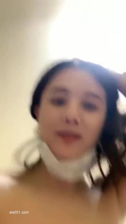 漂亮大奶少妇 吊带白丝身材丰满 逼肥淫水多 在家被大鸡吧小哥各种输出 内射 截图12