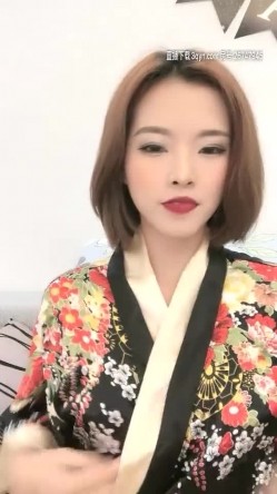 上海楼凤在线招嫖，【人间艺术家闺蜜】风骚小少妇，小穴会动夹力十足 截图9
